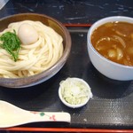 まさか - カレーうどん（つけ汁）   こごみがグッド♪  旬ですねぇ( ´∀｀)