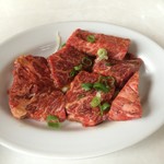 やっちゃん - キャベツを除けた上カルビ