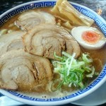 優勝軒 - 魚介豚骨チャーシュー麺中盛