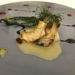 Grand rocher - なんとなんと、アワビのステーキ。ここまでが前菜でした(*☻-☻*) コレは驚異です。