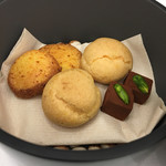 Grand rocher - プティフールは、可愛い3種です❤️