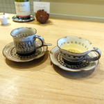 シャントレル - ランチ3,600円コース、カフェ