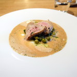 シャントレル - ランチ3,600円コース、肉料理