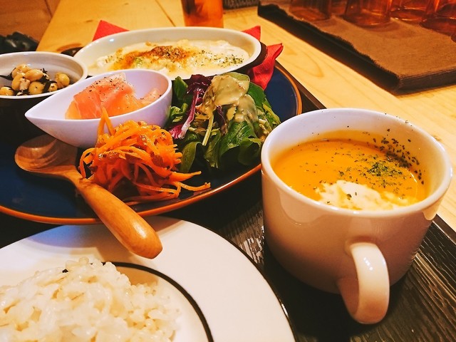 看板犬ゴン太が出迎える隠れカフェ By ハゲちるどれん ゴンタ カフェ Gonta Cafe 風連 カフェ 食べログ