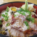 有磯 - まかないとろろ丼アップ