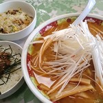 游泉 - 味噌ラーメン大盛650円＋ネギ100円　2017.4