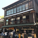 川豊 - 開店直後のお店