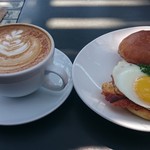 Rose Cafe & Restaurant - 