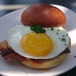 Rose Cafe & Restaurant - 