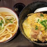 北九州KOKU蘭うどん - ありた鶏の親子丼とミニうどん 594円