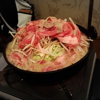 焼肉 にくなべ屋 神戸びいどろ 北野坂店 - 