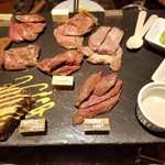 A4-5 BEEF BAR - カルネ盛り7種