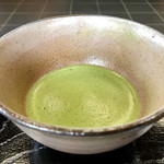 お茶処やすらぎ - 抹茶(干菓子付き)¥500-