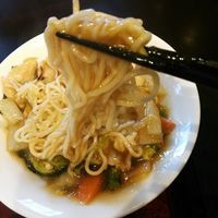 中国料理 青冥 堂島本店 - ランチ･海老定食 (エビチリソース+ミニ五目焼きそば＋ご飯＋スープ) 1,030円 2016年1月