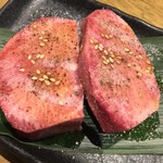 Yakiniku Tombi - 