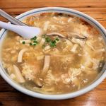 ラーメン田舎家 - ラーメン田舎家（スーラータンメン 770円）