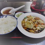 Yoshimi - 回鍋肉定食