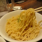 つけめんTETSU 壱の木戸 - 「つけめん（大盛）」の麺