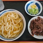 本格さぬきうどん　穂乃香 - ひやかけ300円+肉120円