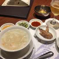 海皇 大阪堂島店 - フカひれスープと「車海老のおどり」