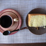 あんみつ - いなべのそばランチ(850円)のコーヒーとケーキ(2010/10/06)