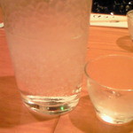 Menshouno Kokorotsukushi Tsurutontan - 注ぐと日本酒がみるみる凍りました♪
