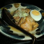 泡ぐら - コラーゲンたっぷりの豚足! 「テビチ」