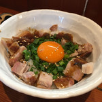 麺処ほん田 - 「スタミナ丼」¥250