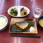 やしろ食堂 - サーモンの西京漬け