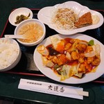 大蓮香 - 酢豚定食（680円）2017年5月