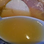 麺屋一燈 - 塩芳醇香味そばのスープ