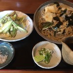 そば哲 遠浅店 - 冷やし狸　アスパラの天ぷら