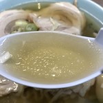 らーめん大金 - 上品な透き通ったスープ