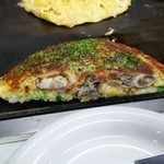 お好み焼 もりした - かきおこ半分は醤油で