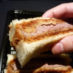 グリル梵 - ☆パンも少しカリっと焼き上がっていますね♪☆