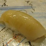 梅乃寿司 - ホタテ