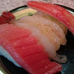 回転鮨 清次郎 - 豪華三点盛り（中トロ、甘エビ、ズワイガニ）