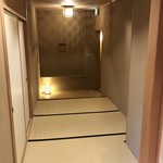 あらや滔々庵 - 露天風呂客室 菖蒲・千草 畳の廊下