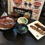 宇奈とと - うな丼Wと倶利伽羅 赤出汁