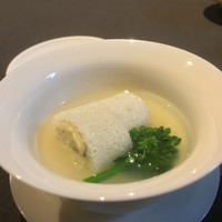 茶禅華 - はまぐりを絹笠茸に詰めて