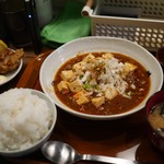ねこにこ飯 - 四川魔法豆腐定食？ああ麻婆豆腐ね(笑)