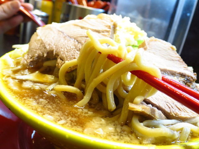 ラーメン イエロー 新潟大学前 ラーメン 食べログ
