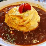 クウ カフェ - ▲オムライス@972円サラダスープ付き、卵ふわふわ♪