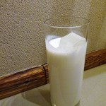 インド料理 想いの木 - ラッシー（プレーン）