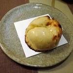 インド料理 想いの木 - チーズナン