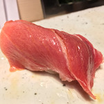 第三春美鮨 - シビマグロ　244.6kg　腹上二番　中トロ　熟成8日目　和歌山県勝浦