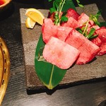 Matsusaka Yakiniku Kazokutei - 