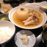 銀座 すが家 - 手羽元と大根の煮物