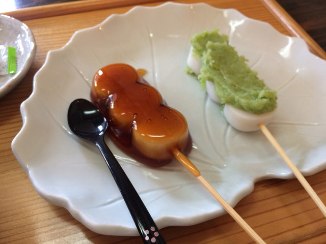 とよまだんご - 登米市その他（和菓子）の写真