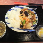 麦府 - 中華丼